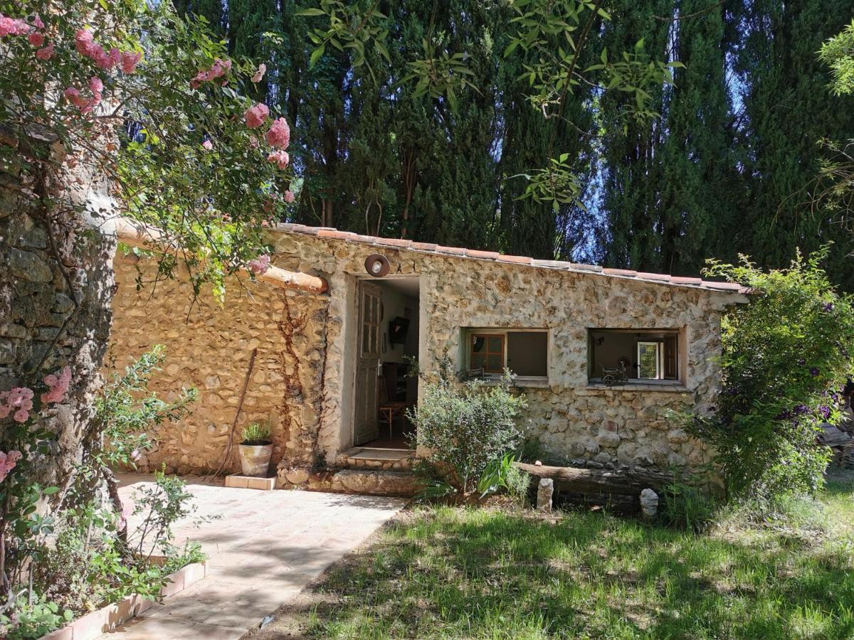 ساليرنيس La Bastide Du Capelier - Chambres D'Hotes Avec Baignoire Balneotherapie - 3 Etoiles المظهر الخارجي الصورة